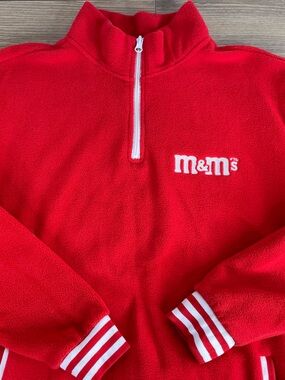 M&M’s World Red Fleece Quarter Zip Pullover Sweatshirt Striped Cuffs Large